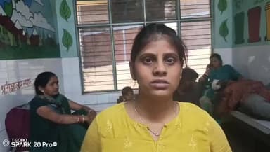 गंगा एक्सप्रेसवे पर बड़ा हादसा, डबल डेकर बस खड़े ट्रक में घुसी, दो दर्जन से अधिक यात्री घायल
गंगा एक्सप्रेसवे पर सोमवार
