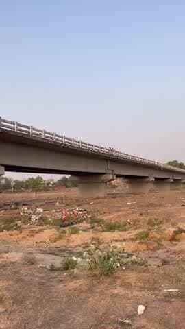 gruhmantri se kahana hai aap ek karod Dena padega pul Tut Gaya