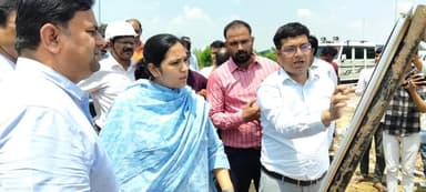 बस्ती: रिंग रोड व 84 कोसी परिक्रमा मार्ग का डीएम ने किया निरीक्षण, लापरवाही पर जताई नाराजगी