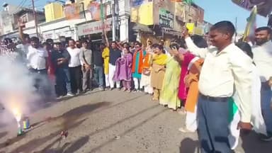 अलीगढ़ बाराद्वारी पर नजर आया राजनीतिक माहौल महोत्सव #aligarh #news #trendingnews #atnewschannel #atnews