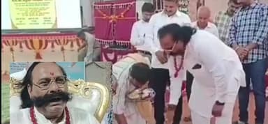 ઓખામંડળ: ઓખા નગરપાલિકાનાં આરંભડા સૂરજકરાડી વિસ્તારમાં કરોડો રૂપિયાનાં વિકાસ કર્યોનું ઉદ્ઘાટન કરતા ધારાસભ્ય પબુભા માણેક...