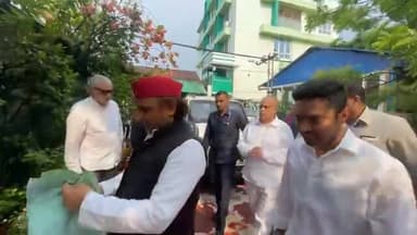 ब्रेकिंग न्यूज़ अखिलेश यादव पहुंचे पश्चिम बंगाल ममता बनर्जी के समर्थन में .... ।#facebook #bjp #viralreelsシ #Samajwadi