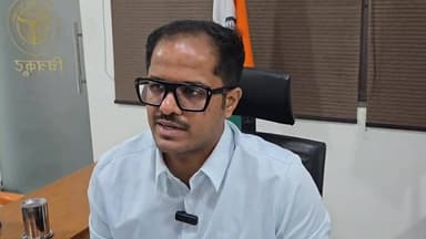उत्तर प्रदेश में प्रारम्भ हुई स्वगणना से संबंधित जिलाधिकारी पुलकित गर्ग का बयान
#चित्रकूट