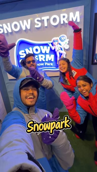 This summer 🥵 BEAT THE HEAT like Us at Snowstorm Snowpark ❄️ 🏔
Experience Real snow ❄️ at -10°.
Check out the reel for ...