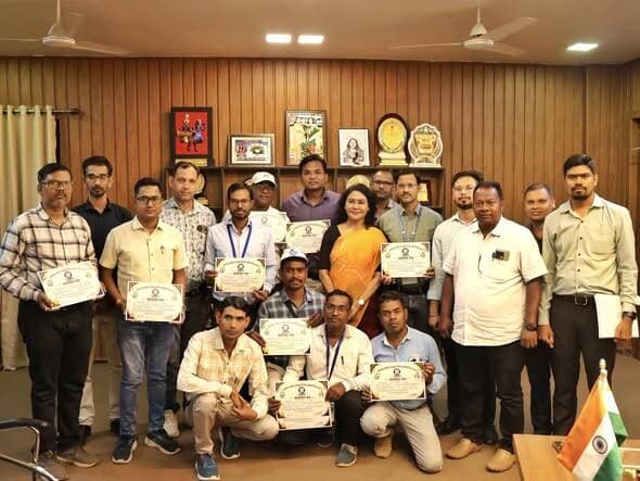 जनगणना 2027 अंतर्गत जिला प्रशासन बालोद ने प्रगणकों की कर्तव्यनिष्ठा का किया सम्मान।
जनगणना 2027 के राष्ट्रीय अभियान के...