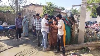 🚨 ब्रेकिंग न्यूज़ 🚨
#खजौली थाना क्षेत्र के सुक्की धत्ता टोल में दिल दहला देने वाली घटना सामने आई है। पारिवारिक विवाद में...