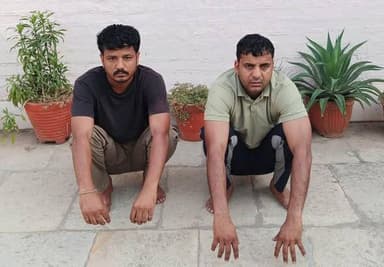 Hanumangarh Police
आर्म्स एक्ट व आबकारी एक्ट के तहत कुल 08 प्रकरण दर्ज कर 02 देशी पिस्तोल, 04 जिन्दा कारतूस, 01 धारदार ...