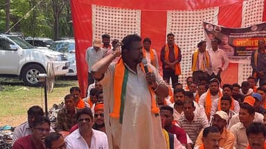 राजनगर में बिजली व्यवस्था की लापरवाही से जच्चा-बच्चा की मौत पर BJP नेता रमेश हांसदा भड़क उठे। उन्होंने स्वास्थ्य व्यवस्थ...