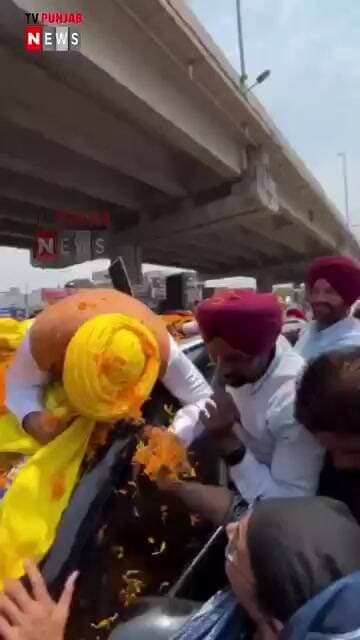 MP ਅੰਮ੍ਰਿਤਪਾਲ ਸਿੰਘ ਦੀ ਮਾਤਾ ਨੇ ਮੁੱਖ ਮੰਤਰੀ ਨੂੰ ਕੀਤੇ ਸਿੱਧੇ ਸਵਾਲ Viral Video
