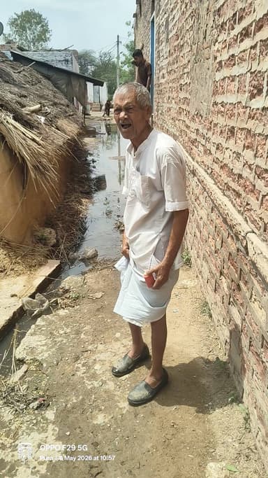 बसेड़ी नगर पालिका का हाल
ये गांव इन्देकपुरा की गली है जो कि ठेकेदारों
द्वारा इस गली को नहीं बनाया जा रहा है#SDM shab