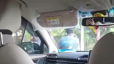 गुरुग्राम: टैक्सी ड्राइवरों ने टक्कर के बाद 12वीं की छात्रा से की बदतमीजी, वीडियो वायरल