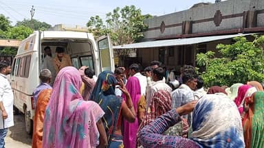 चित्रकूट के रैपुरा में भीषण सड़क #हादसा:
ट्रक और डीजे वाहन की टक्कर में दो की मौत, दो गंभीर घायलरैपुरा (चित्रकूट) |
...