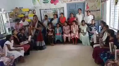 పొన్నమండలో 'కిషోర వికాసం'.. టాపర్లకు సన్మానం