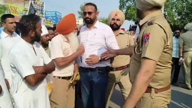 ਬਰਨਾਲਾ: ਮੁੱਖ ਮੰਤਰੀ ਭਗਵੰਤ ਮਾਨ ਦੀ ਸ਼ੁਕਰਾਨਾ ਯਾਤਰਾ ਬਰਨਾਲਾ ਪਹੁੰਚਣ ਤੋਂ ਪਹਿਲਾਂ ਪ੍ਰਦਰਸ਼ਨਕਾਰੀ ਨੂੰ ਲਿਆ ਪੁਲਿਸ ਨੇ ਹਿਰਾਸਤ