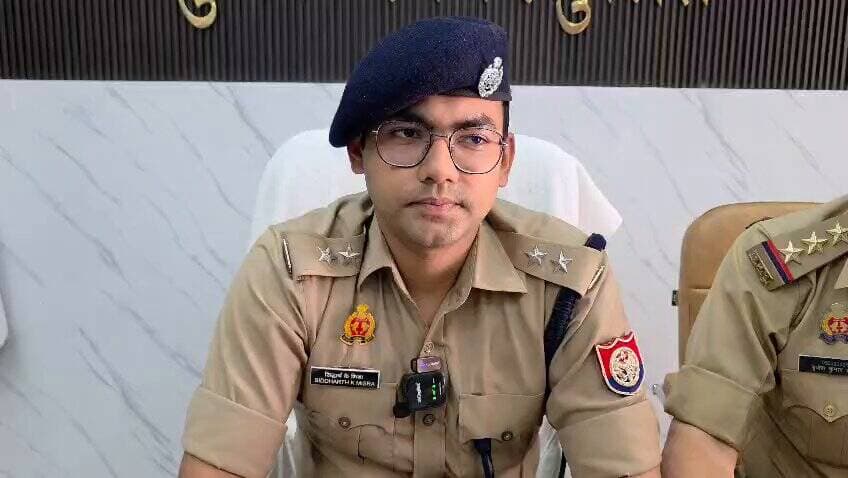 #ऑपरेशन_सवेरा
“नशे के अंधकार से जीवन के उजाले की ओर”
थाना कोतवाली नगर पुलिस द्वारा ऑपरेशन सवेरा अभियान के अन्तर्गत 05...