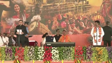 কলকাতা: নতুন মন্ত্রিসভায় অশোক কীর্তনীয়া, ব্রিগেডে শপথ গ্রহণ সম্পন্ন