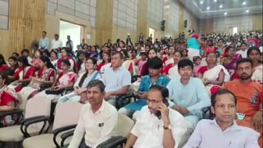 কৈলাশহর: বিশ্বকবি রবীন্দ্রনাথ ঠাকুরের জন্ম জয়ন্তী উপলক্ষে রাজ্যভিত্তিক অনুষ্ঠানটি অনুষ্ঠিত হয় কৈলাসহরে