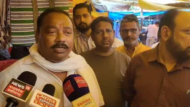 जगदलपुर: निगम के नेता प्रतिपक्ष राजेश चौधरी ने नगर निगम पर यूजर चार्ज के नाम पर फुटकर व्यापारियों से अवैध वसूली का आरोप लगाया