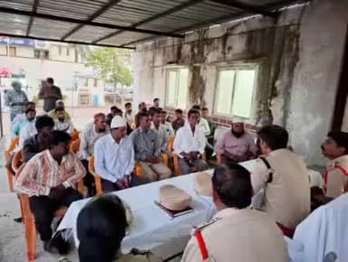 నిర్మల్: ఈ నెల 27న బక్రీద్ పండుగను శాంతియుతంగా, నిబంధనలకు అనుగుణంగా నిర్వహించుకోవాలి: డీఎస్పీ శ్రీనివాస్