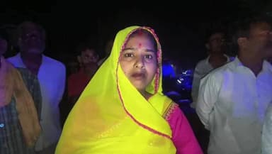 कौंच: कोंच में गल्ला मंडी गेट के पास महिला से चैन स्नेचिंग, बाइक सवार बदमाश ने मंगलसूत्र छीनकर फरार, पुलिस जांच में जुटी