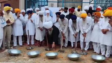 ਅੰਮ੍ਰਿਤਸਰ 2: ਸ੍ਰੀ ਹਰਿਮੰਦਰ ਸਾਹਿਬ ਦੇ ਵਿੱਚ ਭੂਰੀ ਵਾਲੇ ਬਾਬਾ ਜੀ ਦੇ ਵੱਲੋ ਸੁੰਦਰੀਕਰਨ ਦਾ ਕੰਮ ਸ਼ੁਰੂ ਐਸਜੀਪੀਸੀ ਪ੍ਰਧਾਨ ਨੇ ਦਿੱਤੀ ਜਾਣਕਾਰੀ
