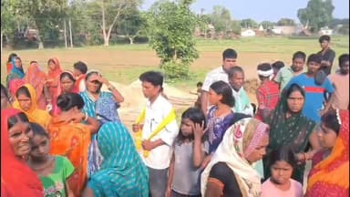 बांका। राजमिस्त्री की मौत के बाद अंधविश्वास, डायन ओझा गुणी के आरोप के बाद बवाल। देखें पूरी रिपोर्ट। #newsbanka #Breaking...