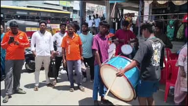 காட்பாடி: காட்பாடி சித்தூர் பேருந்து நிலையத்தில் தமிழக முதல்வராக சி ஜோசப் விஜய் பதவி ஏற்றத்தை தொடர்ந்து தவெகவினர் கொண்டாட்டம்