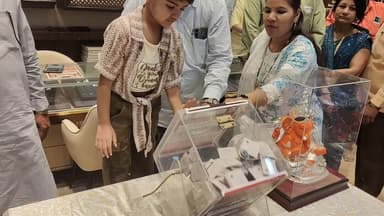 गाडरवारा: हीरा ज्वेलर्स वन सभी ड्रामा में नागरिक को मोटरसाइकिल मिली
