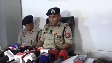নগাঁও: পানীগাওঁ চাৰিখুঁটিত উদ্ধাৰ সন্দৰ্ভত নগাঁৱৰ জ্যেষ্ঠ আৰক্ষী অধীক্ষকৰ সংবাদমেল