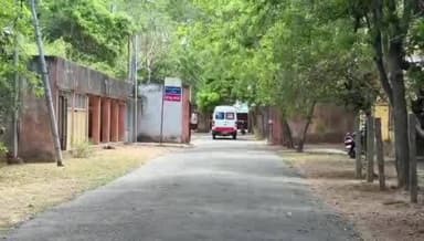 சிதம்பரம்: சிதம்பரம் அண்ணாமலை பல்கலையில் விடுதி மாணவி தூக்கிட்டு தற்கொலை