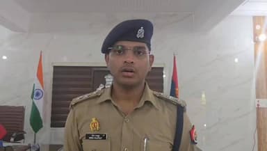 मुख्तार अंसारी की पत्नी अफसा अंसारी की गिरफ्तारी के लिए गाजीपुर और मऊ पुलिस की दबिश, तैयब पालकी के घर छापा
#AfsaAnsari #...