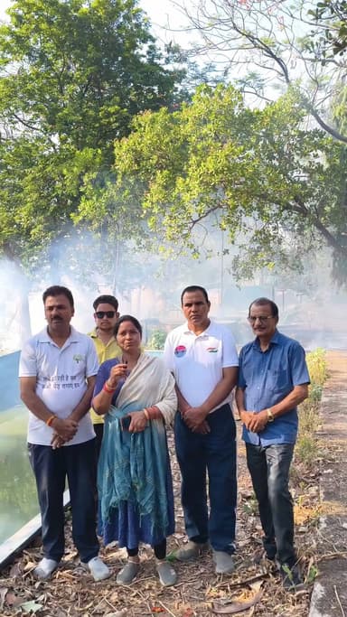 *अलबेला पारा चिल्ड्रन्स पार्क के उद्धार हेतु 'जन सहयोग' संस्था सामने आई*
काँकेर । सुप्रसिद्ध सामाजिक संस्था जन सहयोग द्वारा आज काँकेर के अलबेला पारा स्थित कमल सदन के बाजू में वर्षों पहले निर्मित बच्चों के पार्क की दयनीय दशा का विवरण वरि