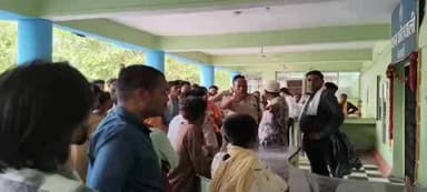 कवर्धा: कवर्धा के ठाकुर पारा में युवक की हत्या के बाद बवाल, यादव समाज ने कवर्धा थाने का किया घेराव और जमकर प्रदर्शन