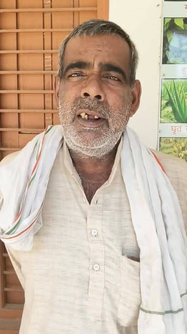 बाढ़डा निवासी रमेश को घुटनों के दर्द में तीन बार की थेरेपी से मिला 80 प्रतिशत आराम।
पहले हिसार के अस्पताल में डॉक्टरों ...