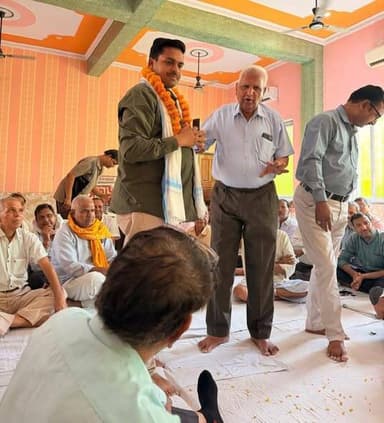 #अग्रवाल_समाज_की_बैठक
#आय_व्यय_हिसाब_पेश___
#नवनिर्मित_सुलभ_शौचालय_का_लोकार्पण
#बृजनगर(डीग)_____
अग्रवाल समाज की ब...