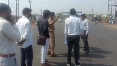 *सड़क हादसों में कमी लाने के लिए शिवपुरी यातायात पुलिस और NHAI टीम ने खूबत घाटी, कटमई तिराहा, नोहरी रेलवे ब्रिज और पिपरस...