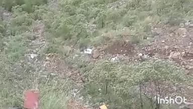 ककीरा के पास खाई में गिरी कार, 6 लोगों की मौत, 4 हुए घायल; मंडी जिले की बताई जा रही है कार