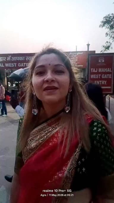 ब्रेकिंग न्यूज़ | आगरा
तुर्की के विदेशी पर्यटक का 1.25 लाख का आईफोन खोया
ताजमहल की गोल्फ कार्ट में छूट गया था iphone...