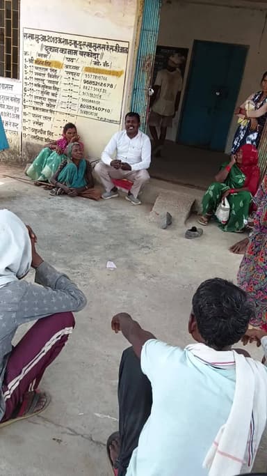 Gram Panchayat barkheda ration dukaan Talwar tola batwara karne wala rammilan kevat