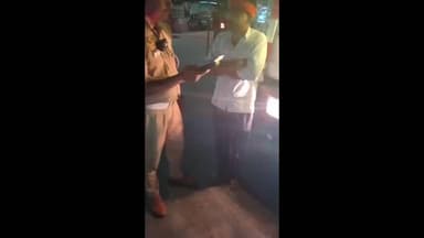 मऊरानीपुर: मऊरानीपुर में शराब पीकर वाहन चलाने वालों पर पुलिस ने कसा शिकंजा, ₹70 हजार के चालान और ट्रक किया ज़ब्त