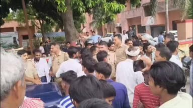 हाटा: किशोर की मौत के बाद सीएचसी में हुआ बवाल, डॉक्टर से मारपीट के मामले में 12 नामजद पर FIR दर्ज