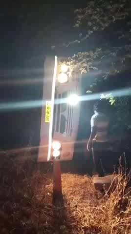 ಲಿಂಗಸೂರು: ತಿಂತಿಣಿ ಬ್ರಿಡ್ಜ್ ಬಳಿ ಕೆಕೆಆರ್ಟಿಸಿ ಬಸ್ ಪಲ್ಟಿ : ಬಸ್ಸಿನಲ್ಲಿದ್ದ ಹಲವು ಪ್ರಯಾಣಿರಿಗೆ ಗಾಯ