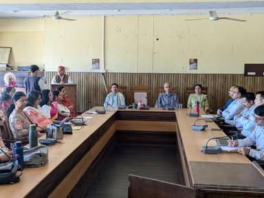 नई शिक्षा नीति के सफल कार्यान्वयन हेतु कार्यशाला आयोजित*
*जोगिंदर नगर/उमेश कुमार– राजीव गांधी स्मारक राजकीय महाविद्यालय...