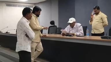 అసిఫాబాద్: సమస్యల పరిష్కారంలో నిర్లక్ష్యం వద్దు; డిఆర్ఓ వేణు