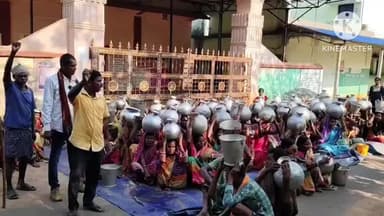 ବଡସାହି: ଖଡିଶୋଳ ଗାଁରେ ପିଇବାପାଣି ସମସ୍ୟାରେ ଅତିଷ୍ଠ ଶତାଧିକ ଗ୍ରାମବାସୀ ଗଗରା,ବାଲ୍ଟି ଧରି ଗାଁ ପରିକ୍ରମା ପରେ ପଞ୍ଚାୟତଅଫିସ ସାମ୍ନାରେ ଧାରଣା ଦେଲେ