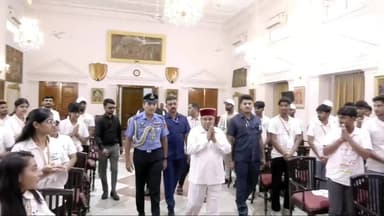 ಬೆಂಗಳೂರು ಉತ್ತರ: ರಾಜಸ್ಥಾನದ ವಿದ್ಯಾರ್ಥಿಗಳೊಂದಿಗೆ ಲೋಕ ಭವನದಲ್ಲಿ ಸಂವಾದ ನಡೆಸಿದ ರಾಜ್ಯಪಾಲ