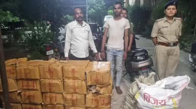 रीगा: रीगा थाना पुलिस ने 451 लीटर नेपाली शराब के साथ दो बाइक जब्त की, दो धंधेबाज गिरफ्तार