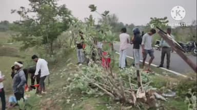 गांडेय के अहिल्यापुर में सड़क हादसे में बाइक सवार दो युवक गंभीर रूप से घायल, एम्बुलेंस सेवा नहीं पहुंची