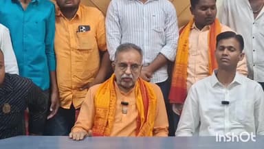 लातूर: बकरी ईदला एकही गोहत्या होऊ नये यासाठी गोरक्षकांनी कायदेशीर दक्ष राहावे : लातूर येथे मिलिंद एकबोटे यांची माहिती