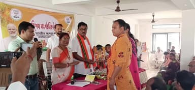 কোচবিহার ১: বিজেপির সাংগঠনিক সভা অনুষ্ঠিত হলো কোচবিহার জেলা কার্যালয়, উপস্থিত জেলা নেতৃত্বরা